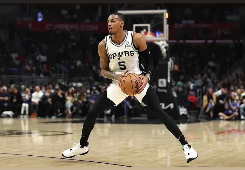 Dejounte Murray sebagai point guard