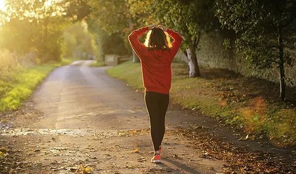 Perbedaan Jalan dan Lari: Kebugaran Tubuh