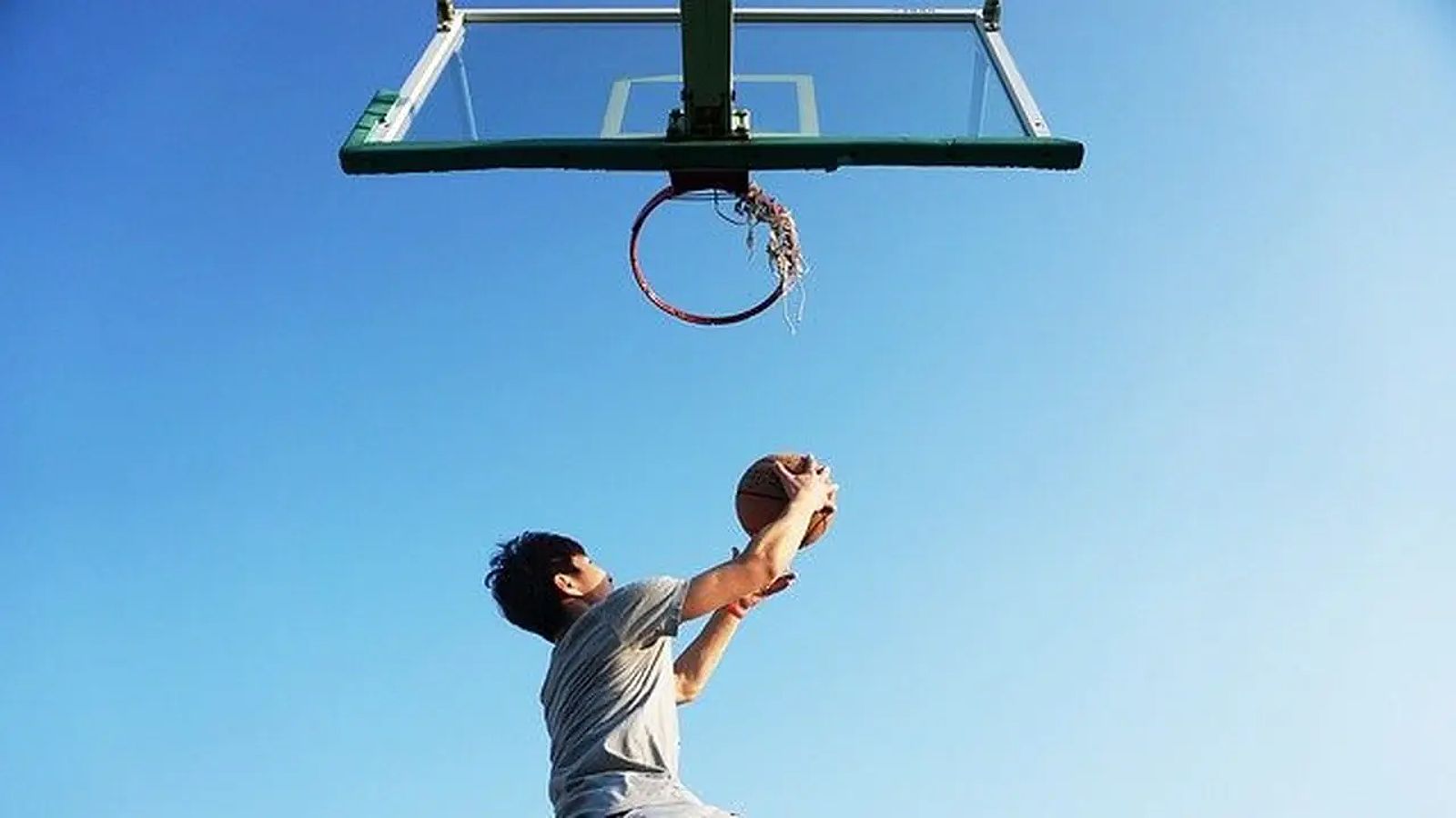 Ilustrasi basket. (Image by taoonex from Pixabay)