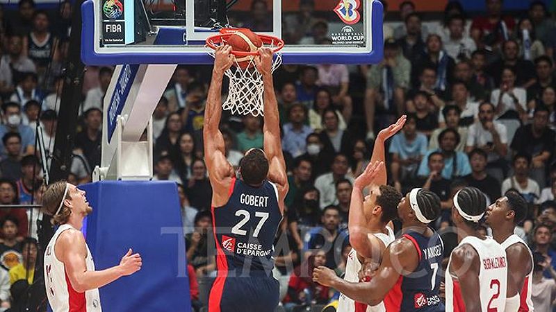 Pebasket Timnas Prancis, Rudy Gobert beraksi di Indonesia Arena