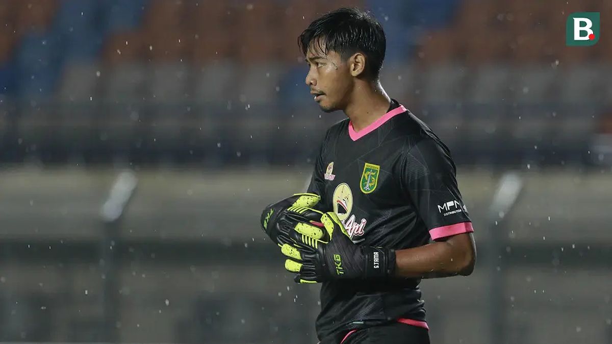 Satria Tama beraksi untuk Persebaya